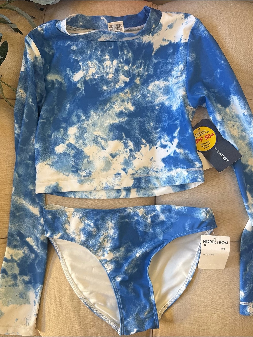 Nordstrom Girls Blue Tie-Dye Rash Guard Swimsuit Set size 12